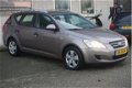 Kia Cee'd Sporty Wagon - 1.6 CRDi X-tra - 1 - Thumbnail