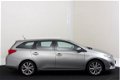 Toyota Auris Touring Sports - 1.8 Hybrid Executive Automaat Trekhaak - 1 - Thumbnail