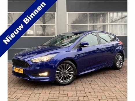 Ford Focus - 1.0 ST-Line 2018 km 10.000 Navi, 17Inch, 127pk Cruise, Cv Dealer onderhouden 1e eigenaa - 1