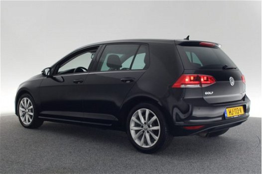 Volkswagen Golf - 1.2 TSI 110 PK Highline NAVI / CLIMA / CAMERA / CRUISE - 1