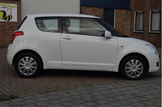 Suzuki Swift - 1.3 Comfort - 1