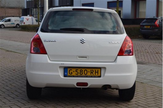 Suzuki Swift - 1.3 Comfort - 1