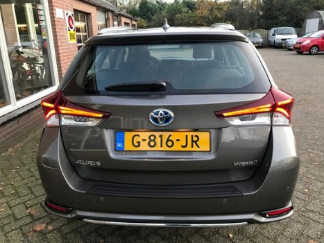 Toyota Auris Touring Sports - 1.8 Hybrid Executive navigatie - 1