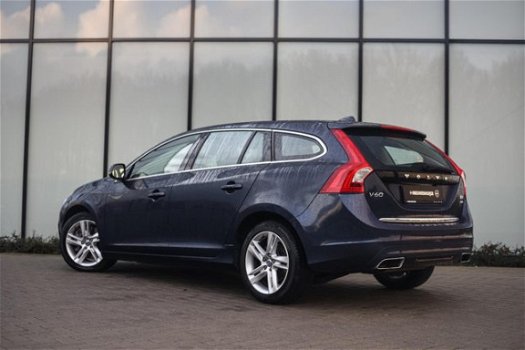 Volvo V60 - 2.4 D6 AWD Plug-In Hybrid Summum - 1