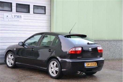 Seat Leon - 1.8-20VT Topsport BJ'03 Airco Apk 10-2020 - 1