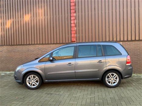 Opel Zafira - Automaat 7 persoons 2007 APK NAP - 1