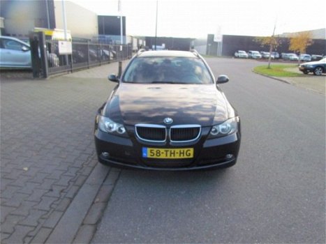 BMW 3-serie Touring - 320I EXECUTIVE - 1