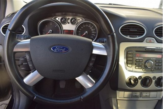 Ford Focus - 1.6 TDCi Comfort Airco|NAP|trekhaak - 1