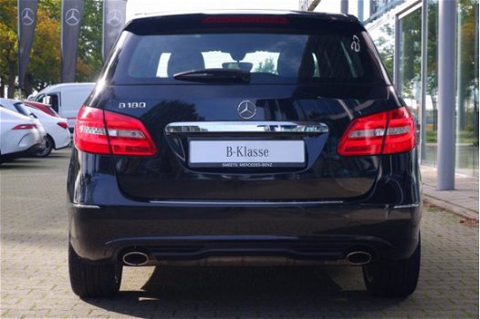 Mercedes-Benz B-klasse - 180 Automaat | Navigatie | Cruise control | Hoge instap | - 1