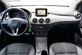 Mercedes-Benz B-klasse - 180 Automaat | Navigatie | Cruise control | Hoge instap | - 1 - Thumbnail