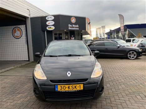 Renault Clio - 1.2 Special Line Airco Navigatie 5 Drs - 1