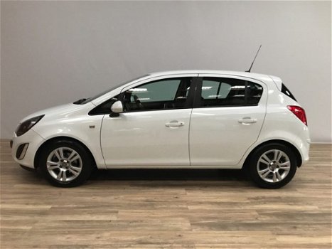 Opel Corsa - 1.3 CDTi EcoFlex S/S Business+ NAVI / CLIMA / CRUISE / LMV / TREKHAAK / HALF LEER / NET - 1