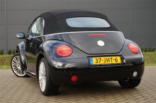 Volkswagen New Beetle Cabriolet - 2.0 Highline Automaat - 1