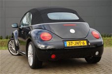 Volkswagen New Beetle Cabriolet - 2.0 Highline Automaat