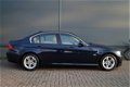 BMW 3-serie - 318i Business Line | Automaat | Navigatie | Leder - 1 - Thumbnail