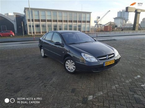 Citroën C5 - 1.8-16V Différence 2 - 1