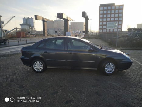 Citroën C5 - 1.8-16V Différence 2 - 1