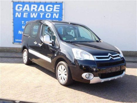 Citroën Berlingo - 1.6 VTi Multispace 120pk - 1