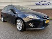 Ford Focus Wagon - 1.6 TDCI Titanium | AUTO PARKING | NAVI | PDC VOOR+ACHTER | GEEN AFLEVERKOSTEN - 1 - Thumbnail