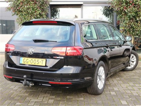 Volkswagen Passat Variant - 1.6 TDI Business Edition DSG LED NAVI TREKHAAK ECC - 1