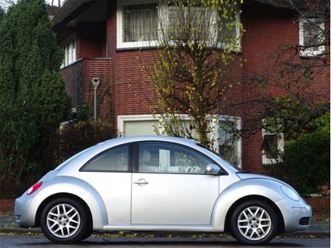Volkswagen New Beetle - 5V 149PK+ automaat / leder Highline - 1