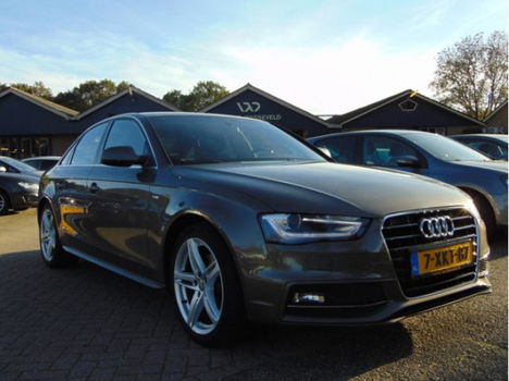 Audi A4 - 1.8TFSI Limited S-Line 170PK Navi - 1