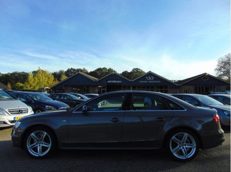 Audi A4 - 1.8TFSI Limited S-Line 170PK Navi - 1