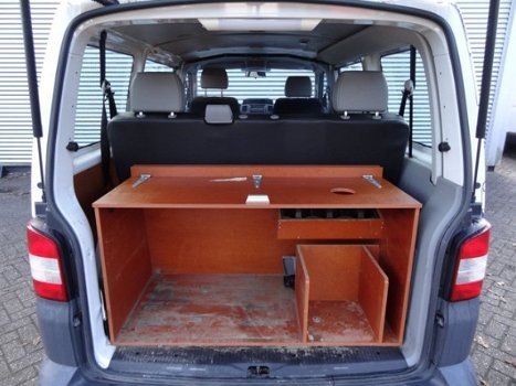 Volkswagen Transporter - 9P - 1