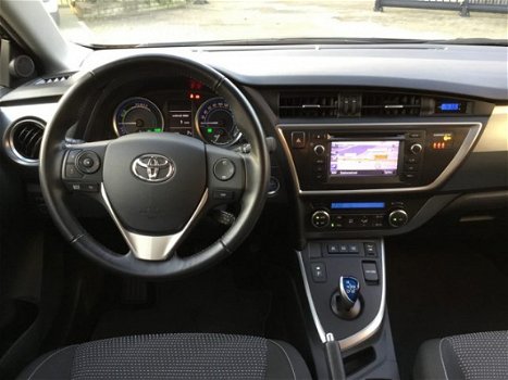 Toyota Auris - 1.8 Hybrid Dynamic | AFN. TREKHAAK | NAVI | PARKEERCAMERA | - 1