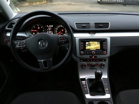 Volkswagen Passat Variant - 1.6 TDI BlueMotion Executive Edition | NAVI | CLIMA | - 1