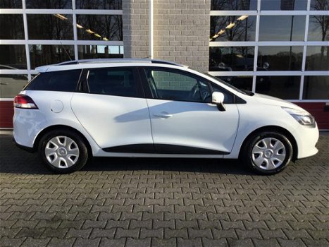 Renault Clio Estate - 1.5 dCi ECO Expression | NAVI | AIRCO | TREKHAAK | - 1