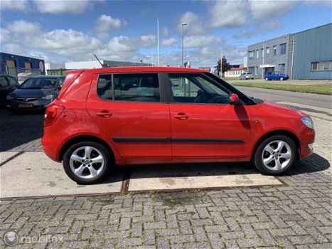 Skoda Fabia - 1.2 TDI Greenline Businessline 2012, facelift, Navigatie, Parkeersensor, Clima - 1