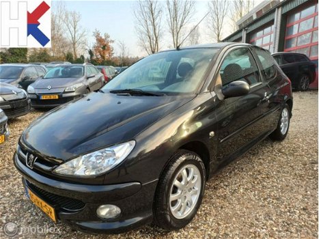 Peugeot 206 - 1.4 Air-line 3 Airco LM14 Zwartmetallic 82.754km - 1