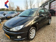 Peugeot 206 - 1.4 Air-line 3 Airco LM14 Zwartmetallic 82.754km