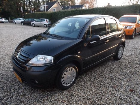 Citroën C3 - 1.4i Ligne Prestige in nieuw staat met airco - 1