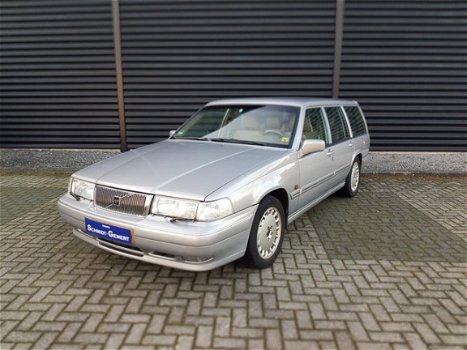 Volvo 960 - 2.5 Oxford Automaat Estate Youngtimer bijtellingsvriendelijk 168198 KM, Zeer mooi verzor - 1