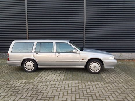 Volvo 960 - 2.5 Oxford Automaat Estate Youngtimer bijtellingsvriendelijk 168198 KM, Zeer mooi verzor - 1