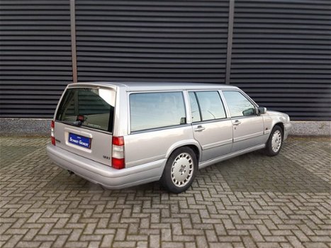 Volvo 960 - 2.5 Oxford Automaat Estate Youngtimer bijtellingsvriendelijk 168198 KM, Zeer mooi verzor - 1