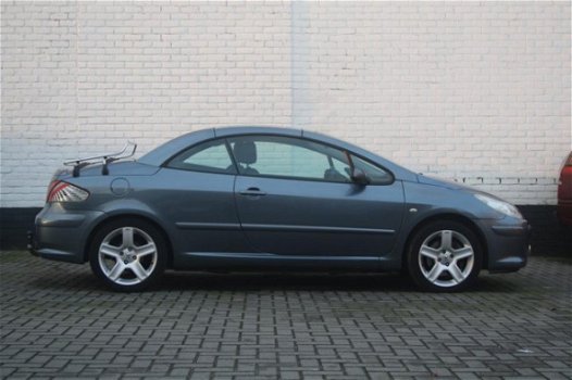 Peugeot 307 CC - 2.0 HDiF Sport 1ste eig Navi Leder Trekhaak volle uitvoering - 1