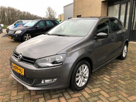 Volkswagen Polo - 1.4-16V Highline - 1