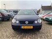 Volkswagen Polo - 1.4-16V Comfortline ( LAGE KM - NAP / NW APK / AIRCO / 5 DRS ) AUTOMAAT - 1 - Thumbnail