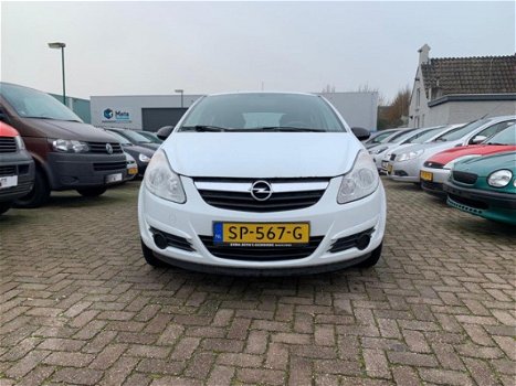 Opel Corsa - 1.2-16V Cosmo ( LAGE KM - NAP / NW APK / AIRCO / 5 DRS ) - 1