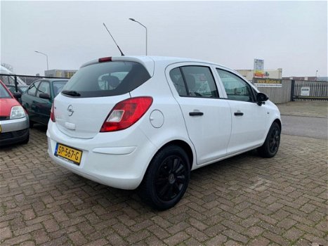 Opel Corsa - 1.2-16V Cosmo ( LAGE KM - NAP / NW APK / AIRCO / 5 DRS ) - 1