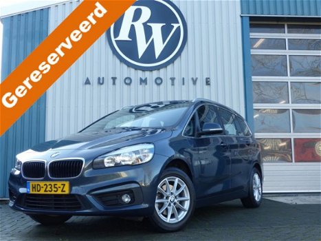 BMW 2-serie Gran Tourer - 216d Executive Sport/ 7-Persoons NL Auto/Dealer onderhouden/N.A.P - 1