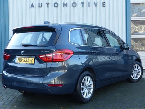 BMW 2-serie Gran Tourer - 216d Executive Sport/ 7-Persoons NL Auto/Dealer onderhouden/N.A.P - 1