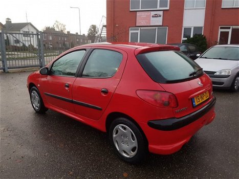 Peugeot 206 - 1.1 XR - APK 11-12-2020 - 1