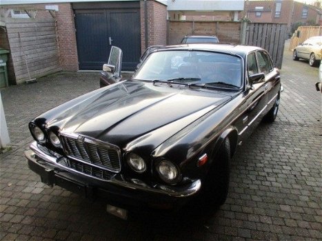 Jaguar XJ - -6 Luxe XJ6L spaakwielen, injectie - 1