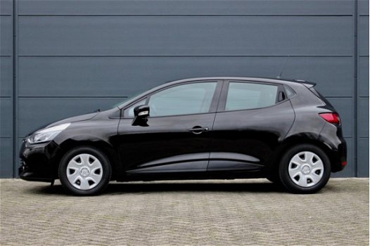 Renault Clio - 1.5 dCi ECO Expression (NAVIGATIE, AIRCO, BLUETOOTH, 1e EIGENAAR, DEALER ONDERHOUDEN, - 1