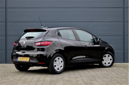 Renault Clio - 1.5 dCi ECO Expression (NAVIGATIE, AIRCO, BLUETOOTH, 1e EIGENAAR, DEALER ONDERHOUDEN, - 1