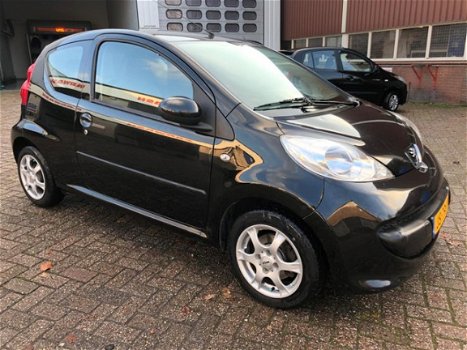 Peugeot 107 - 1.0-12V XR AIRCO LM VELGEN 100231 KM ELEKTRISCHE RAMEN NETTE 107 LUXE UITVOERING AUX - 1